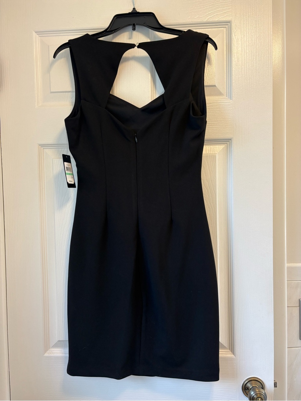 GUESS Black Sleeveless Mini Dress with V-Notch Back WOMENS size 8 NWT - Picture 8 of 15